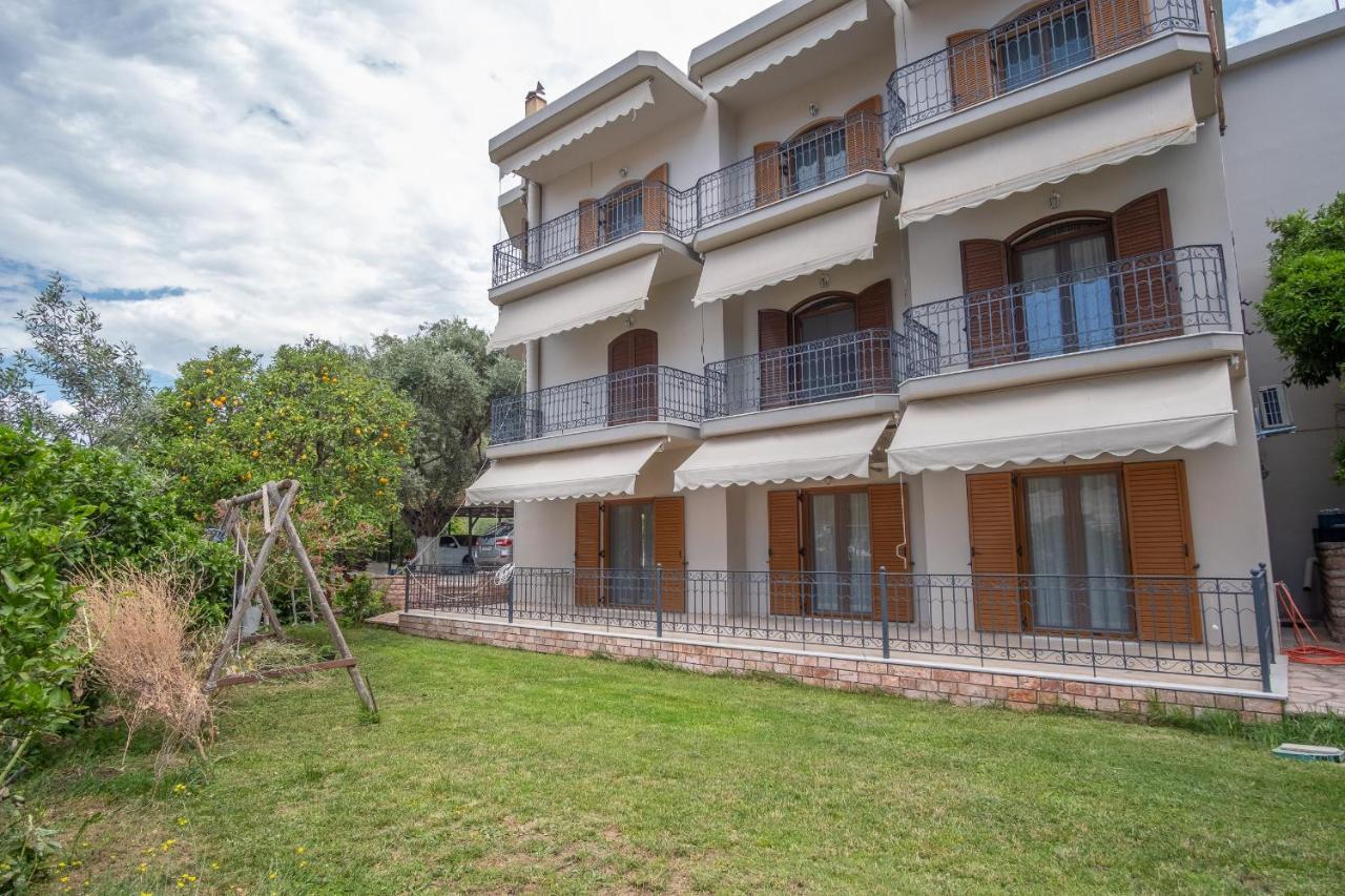 Coral Apartments Parga Exteriör bild