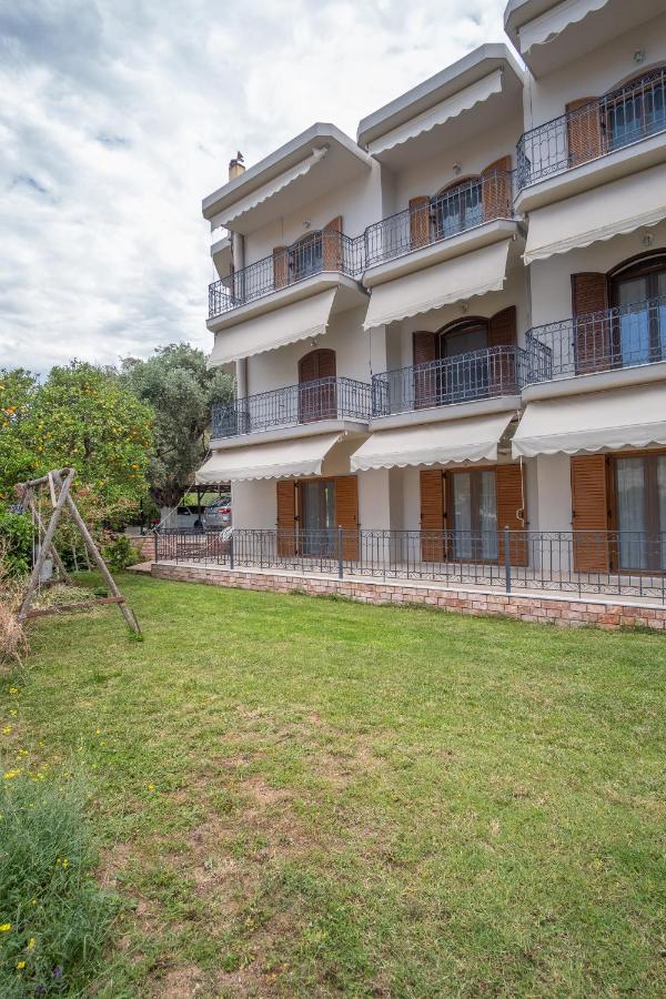 Coral Apartments Parga Exteriör bild